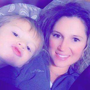 Meet your Posher, Denae